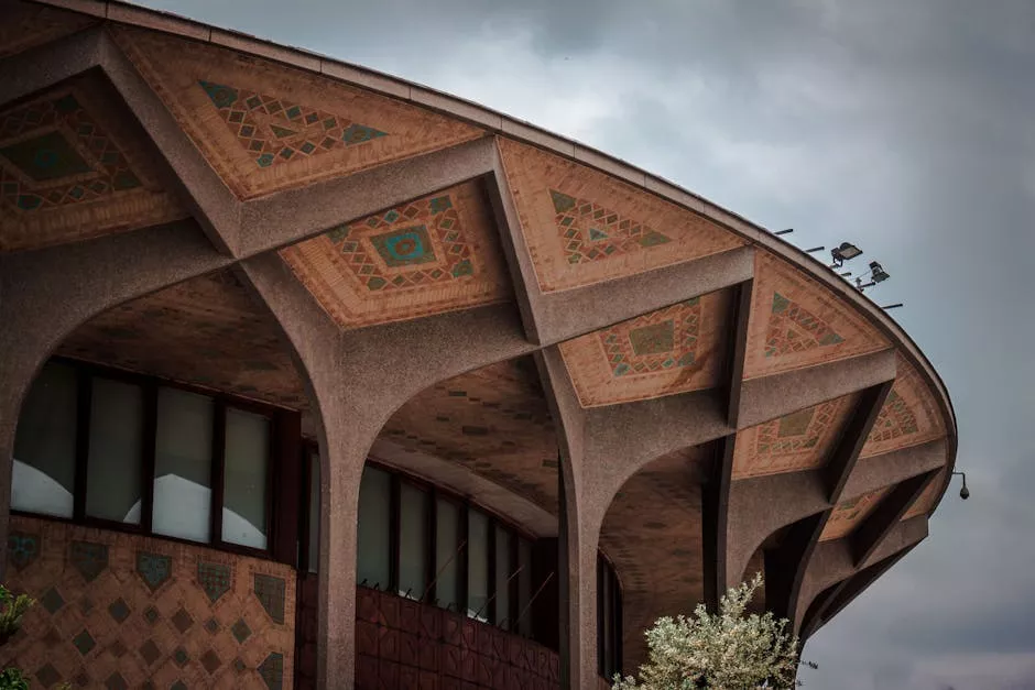 Iran-US Talks Resume Amid Missile Allegations by Trump