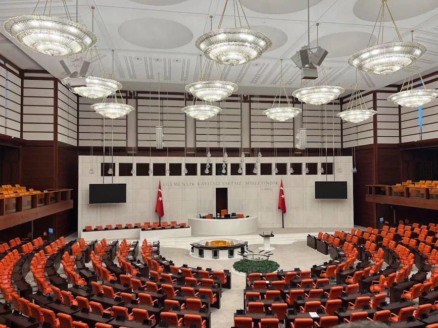 US Embraces Balcony Solar Systems, Igniting Renewable Shift