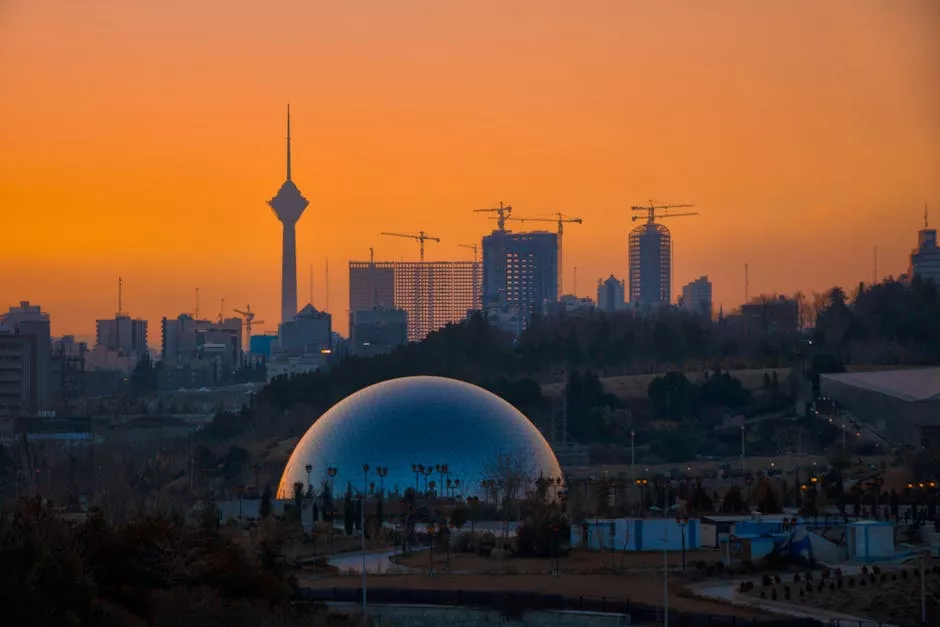 New Wave of Ship Attacks Intensifies Tensions in the Strait of Hormuz