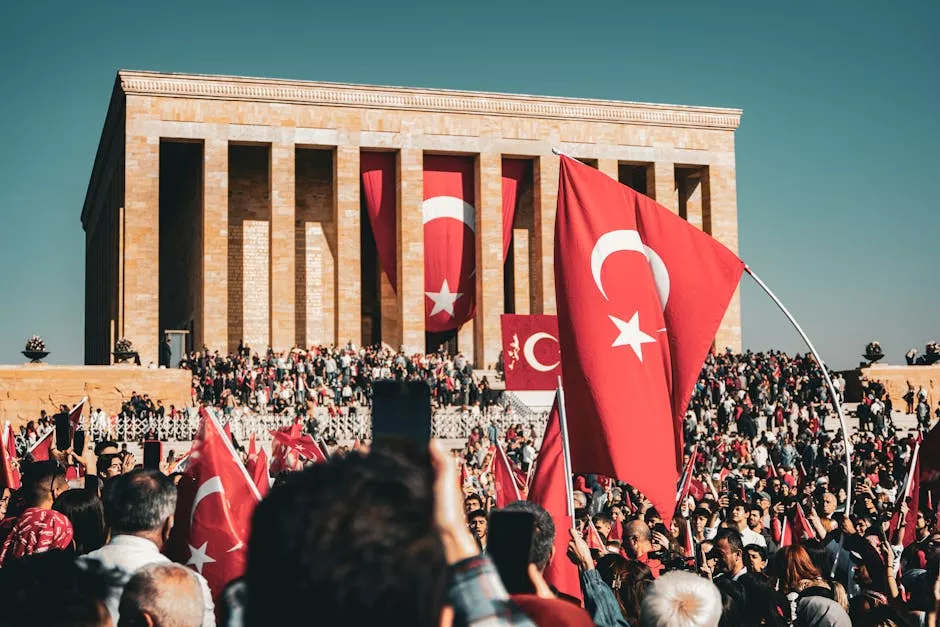 Projectile Near Turkish Base Raises US-Turkey Security Concerns